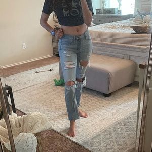 American Eagle Tomgirl Jeans